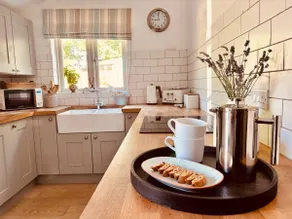 Nutmeg Cottage - Image 3