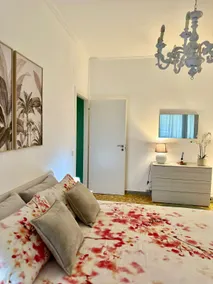 Bright and Central Apartment - Image 2