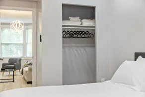1BR in Highland Park – Comfy, Clean and Convenient - Image 4