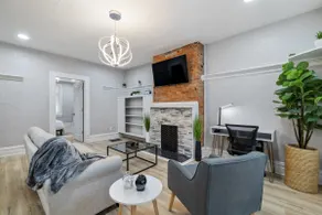 1BR in Highland Park – Comfy, Clean and Convenient - Image 2