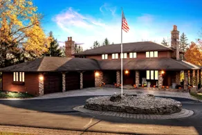 Peck Hill Estate Near SU - Image 2