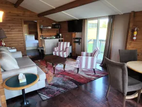 Eganridge 2 Bedroom Cottage - Image 2