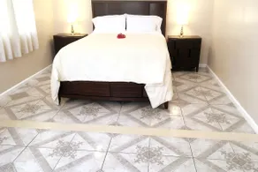 One Hamilton Place - Emerald - Image 3