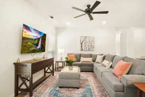 New Fort Worth Home| Stockyards•Dickies Arena•TCU - Image 2