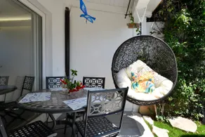 Loft 150 meters from the beach with treehouse - Image 3