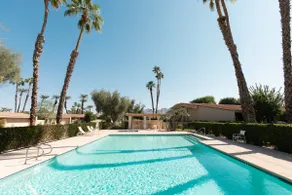 Spacious Home in Luxury Community Indian Wells - Image 4