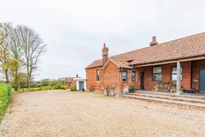 Westward Skies - Luxurious Modern Countryside Retreat - Image 2