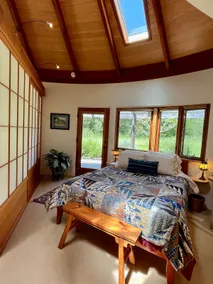 Artist/Work From Home Retreat - Image 4