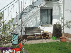 Friendly, comfortable apartment by the cherry tree - Image 3
