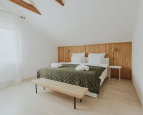 Bright Apartment With An Incredible Lake View :) - Image 2