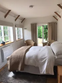 Cosy Garden Studio Eckington - Image 4