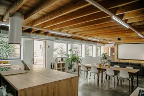 Grand loft avec Jacuzzi et Home Cinema - Image 2
