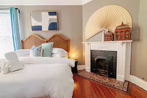 Newly Renovated Modern Condo On Forsyth Park - Image 3