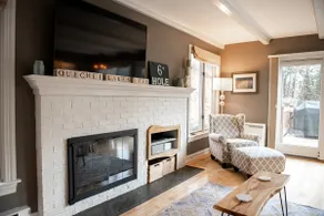 Condo on Quechee Golf Course with Private Feel - Image 2