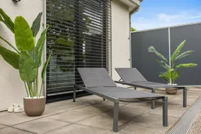 Penthouse Apartment - 10 min to Cologne & Parking - Image 4