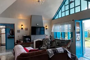 Casa Azul - 4 bedrooms with pool and fireplace - Image 5