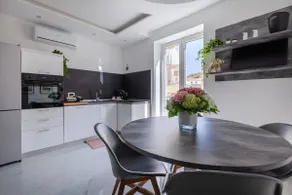 La Casa di Armida Holiday home with sauna close by Castel dell'Ovo...  - Image 4