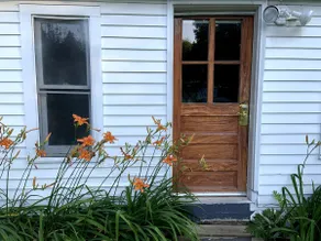 The Writer's Cottage - Image 3