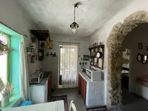 Traditional Art House - Image 5