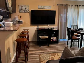 Comfortable, convenient 2BR 2BA apt in Alameda - Image 3