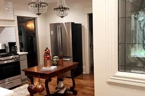 The Taylor House - Image 3