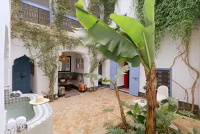 MR Riad, pool, 2 bedrooms… in the medina - Image 4