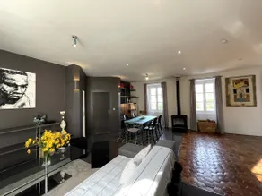 Apartment surrounded by nature - Image 2