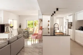 Casa accogliente e familiare con barbecue, giardino e piscina | Vista sulla montagna | Ideale per il telelavoro - Image 5