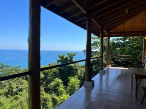 Villa Amarilla with stunning Pacific Ocean views - Image 4