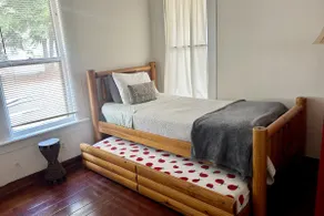 Historic! Ladybug Bungalow in Downtown Mt. Dora - Image 4