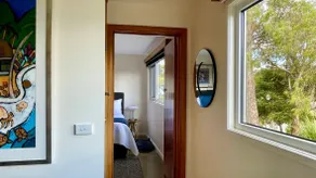 Gorgeous, Warm, Spacious and Amazing Views - Image 3