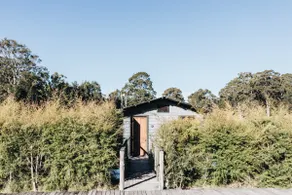 Lake Hut Studio - By Worrowing Jervis Bay - Image 2