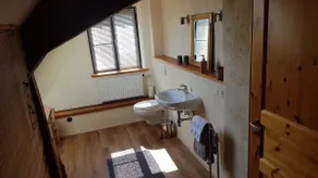 Cozy attic apartment above barn café - Image 5