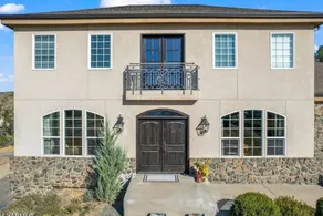 European Country House with Valley Views-Sleeps 10 - Image 2