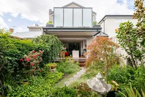 Lovely renovated Victorian terrace. 3 bed, 2 bath. - Image 4