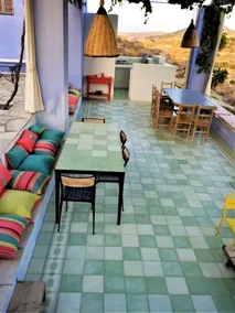 Marina, SYROS, small house, shared pool - Image 2