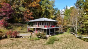 Sunrise Lookout Mountaintop Home - Image 3
