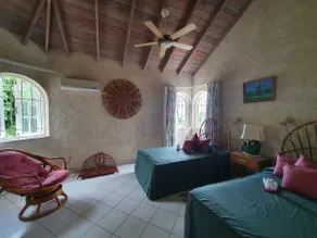 6 br, beach, WiFi, pool, A/C, en suite, sunsets, staff - Image 5