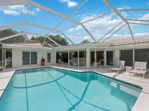 Modern, lyxig villa i Park Shore med privat tillgång till stranden och privat pool - Image 2