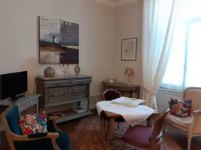 Character apartment in the city center 50 m2 - Image 2