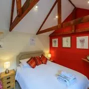 Self contained studio close to Kennet & Avon Canal - Image 4