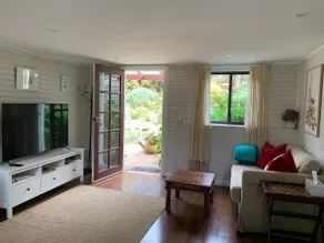 Beautiful Blue Mountains garden flat - Image 3