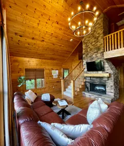 Chalet Stay | 3-Level Mtn Home w/ Majestic Views - Image 3