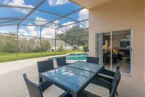 Simba's Lake House - Image 2