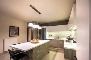 Blue Aura Family Apartment - Image 4