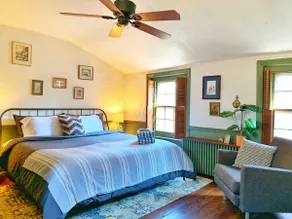The Historic & Walkable Philadelphia Washington Square West 2 bed/2 bath Home - Image 4