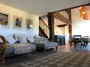 Luxury Barn Conversion with Pool - Image 4