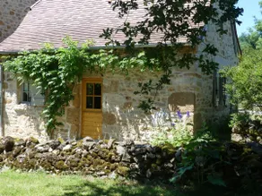 2p cottage, Le Hameau Quercy, quiet natural pool - Image 2
