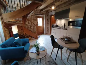2p cottage, Le Hameau Quercy, quiet natural pool - Image 3