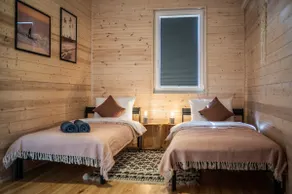 Air-conditioned apartment with terrace and garden - Image 2